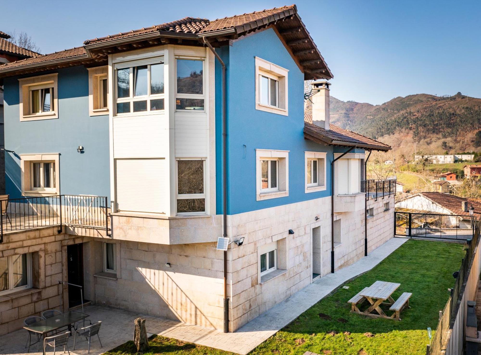 Apartamento Cangas Relax Cangas de Onís Exterior photo